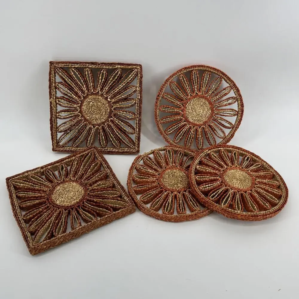 SET OF 5 Vtg woven raffia trivets boho-style kitchen hot pads/ wall decor #TM225